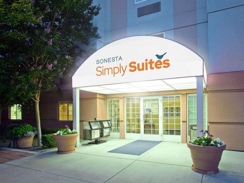 Sonesta Simply Suites Anaheim غاردين غروفي، أورانج، كاليفورنيا المظهر الخارجي الصورة