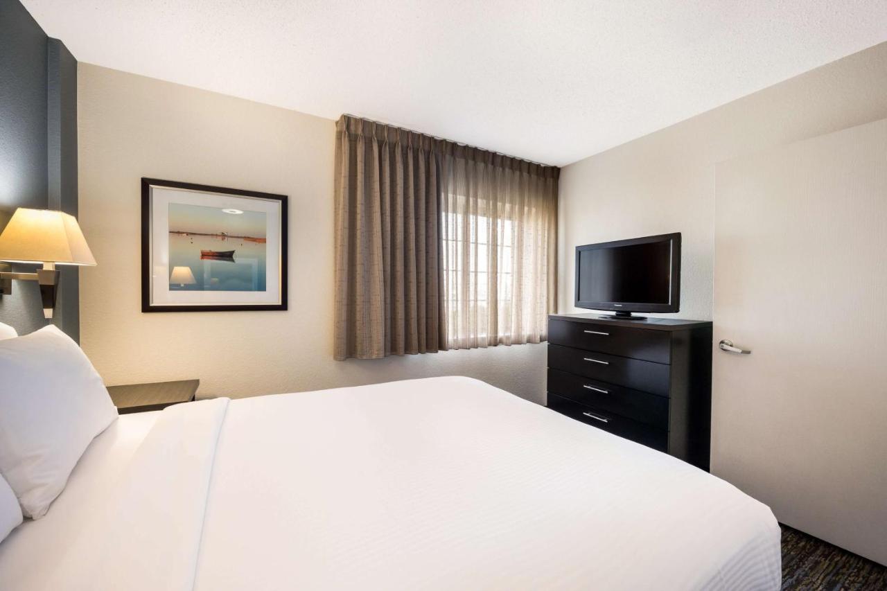 Sonesta Simply Suites Anaheim غاردين غروفي، أورانج، كاليفورنيا المظهر الخارجي الصورة